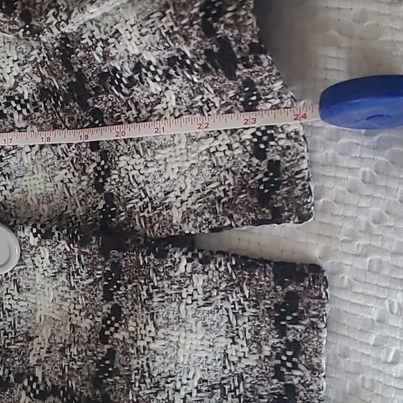 Tweed jacket - Picture 6 of 7